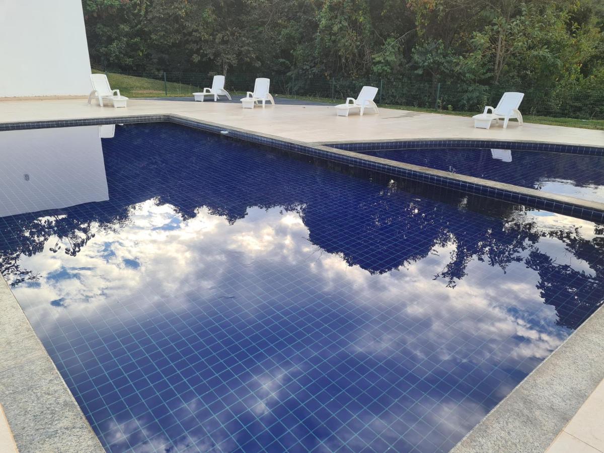 Escarpas Do Lago Vista Privilegiada Capitólio Екстериор снимка